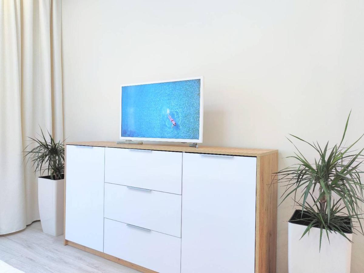 "Well-Being" Popular Among Business Person Apartment Lviv Exterior photo